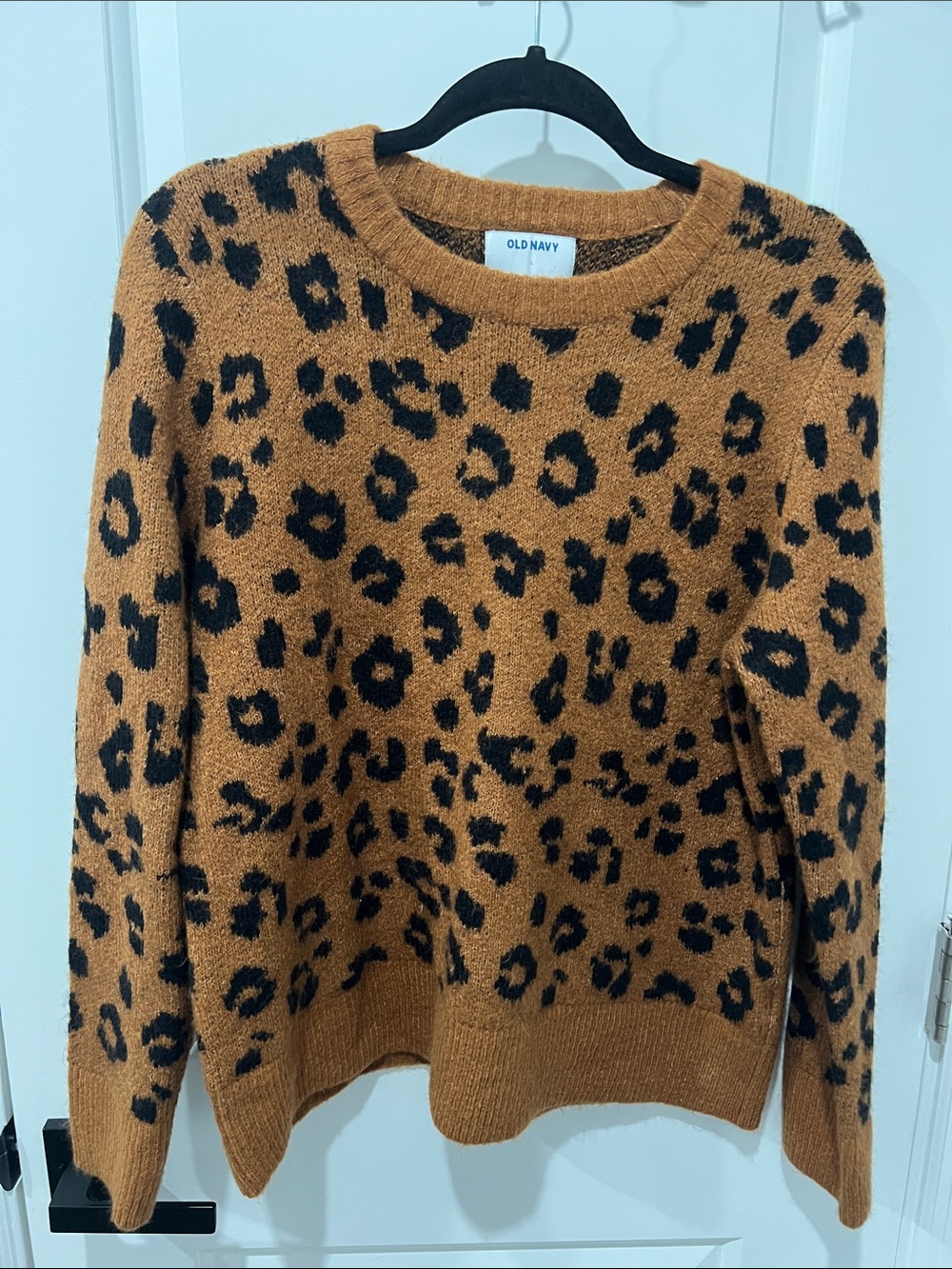 Old Navy Leopard-Print Crewneck Sweater - Camel and Black Size Large